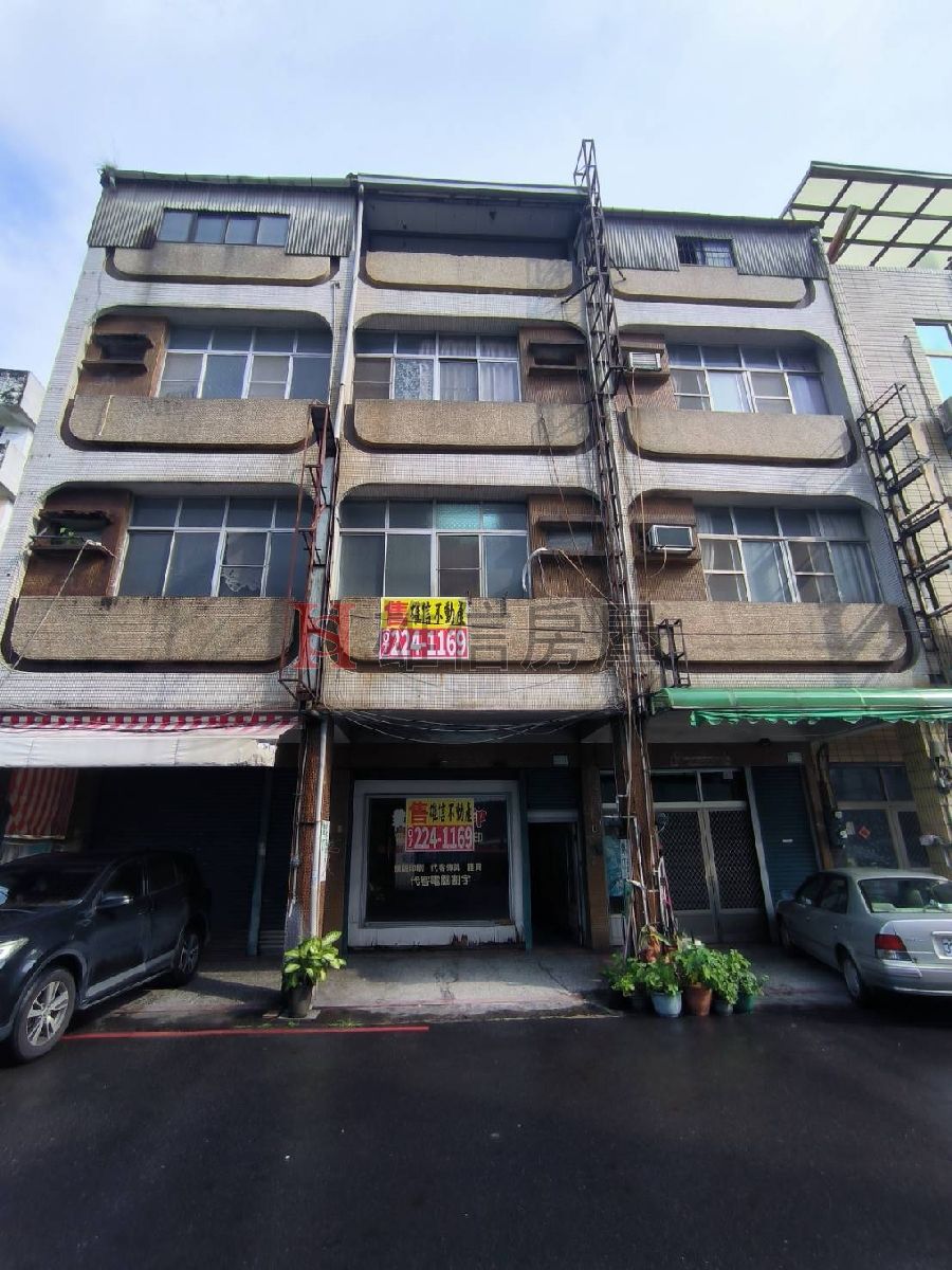 屏東仁愛國小透天店面