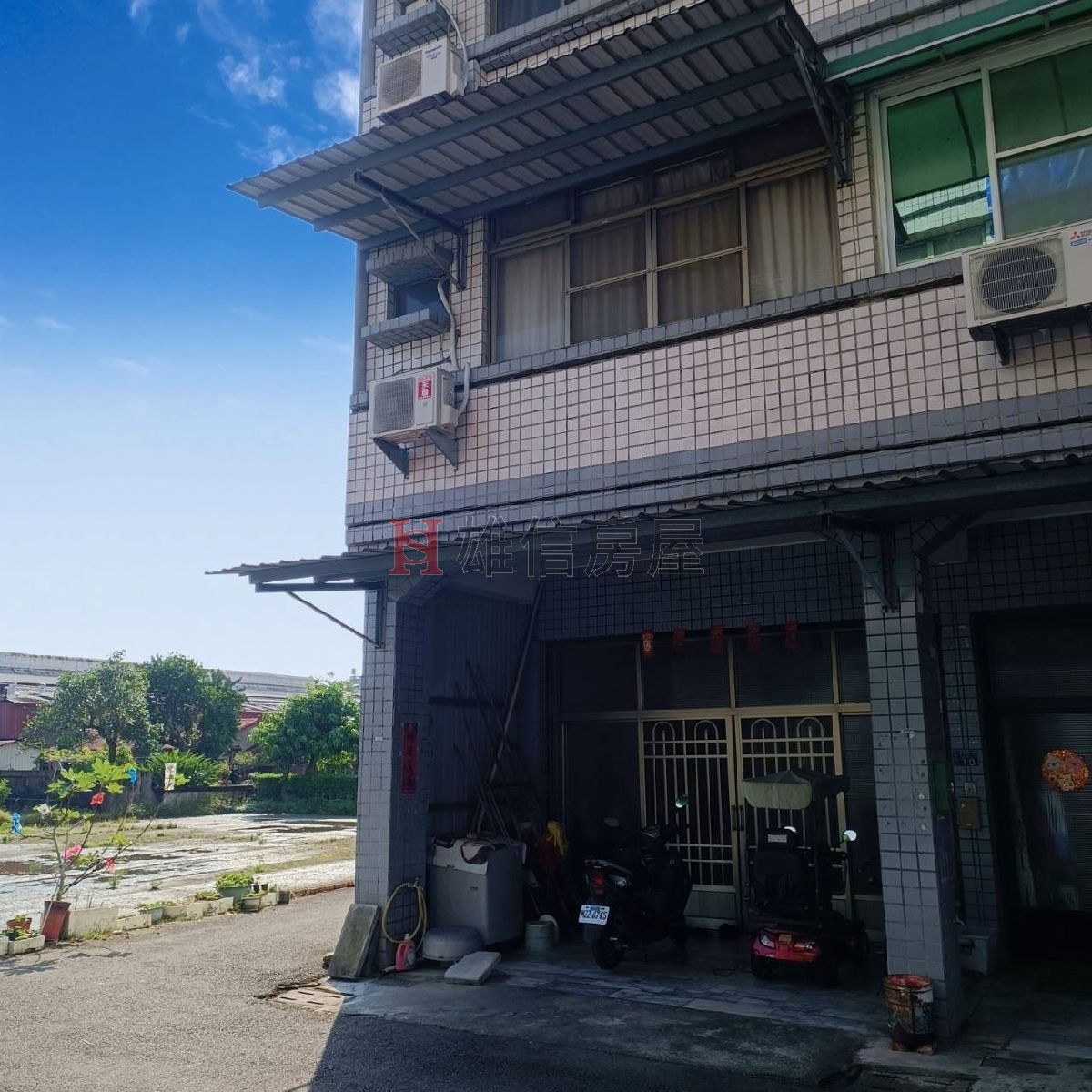 美濃透天4層樓/生活機能佳