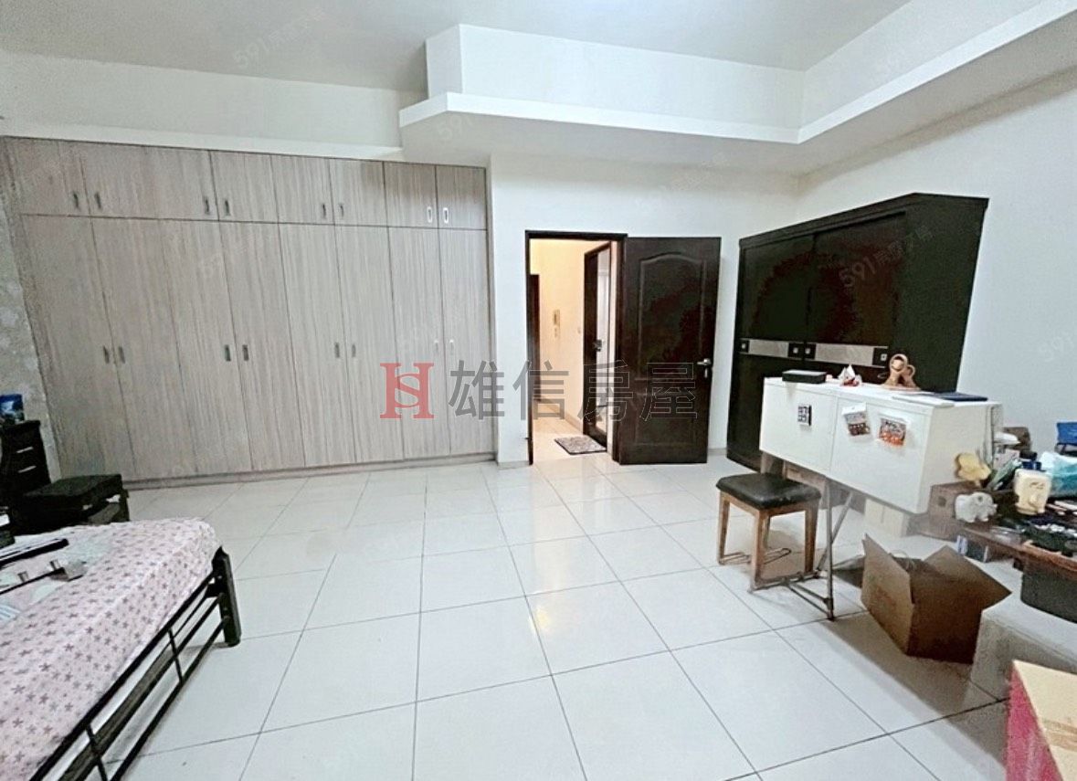 近旗山農工大面寬雙車庫透天