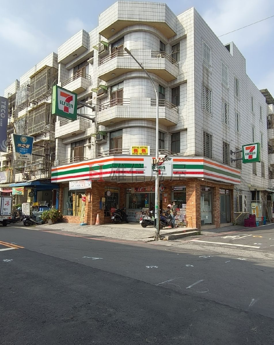 嘉義三角窗收租店住