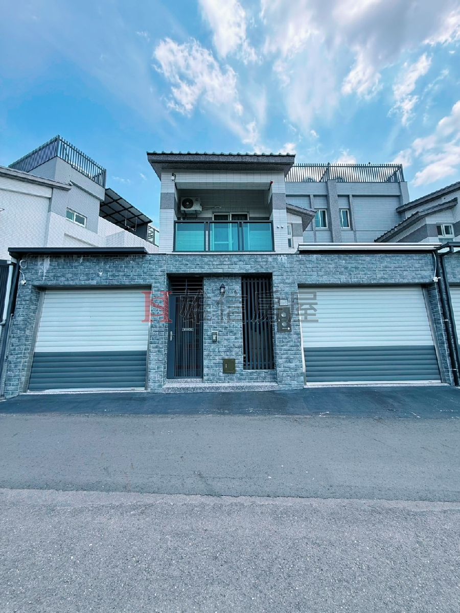 🏡 美濃雙車庫透天/大地坪/獨立套房