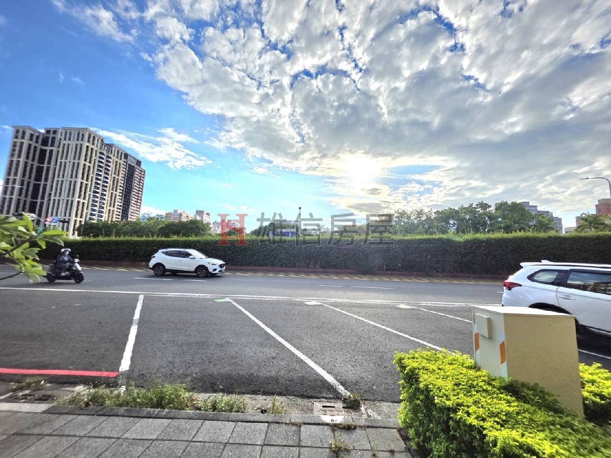 信義國小兩戶打通捷運宅