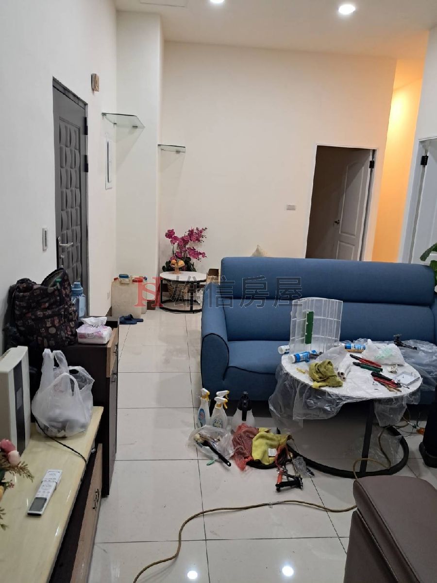 小港全新翻修大樓1樓